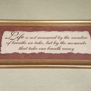 Quote picture frame